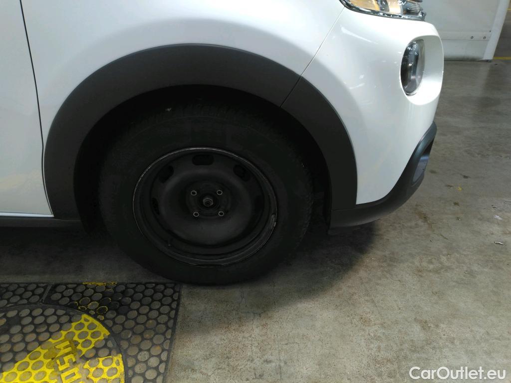  Citroen  C3  Société Feel Nav 1.5 BlueHDI 100CV BVM5 E6dT #20