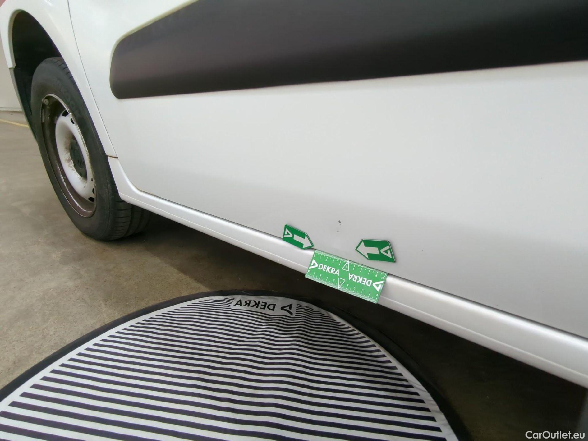  Citroen  Berlingo  Fourgon Club L1 (Court) 1.6 BlueHDi 100CV BVM5 E6 #18