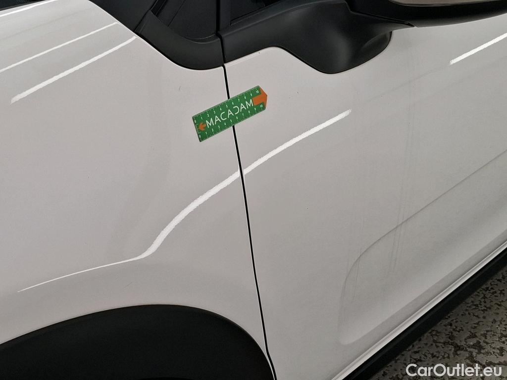  Citroen  C3  Société Feel Business R 1.5 BlueHDI 100CV BVM6 6E #3