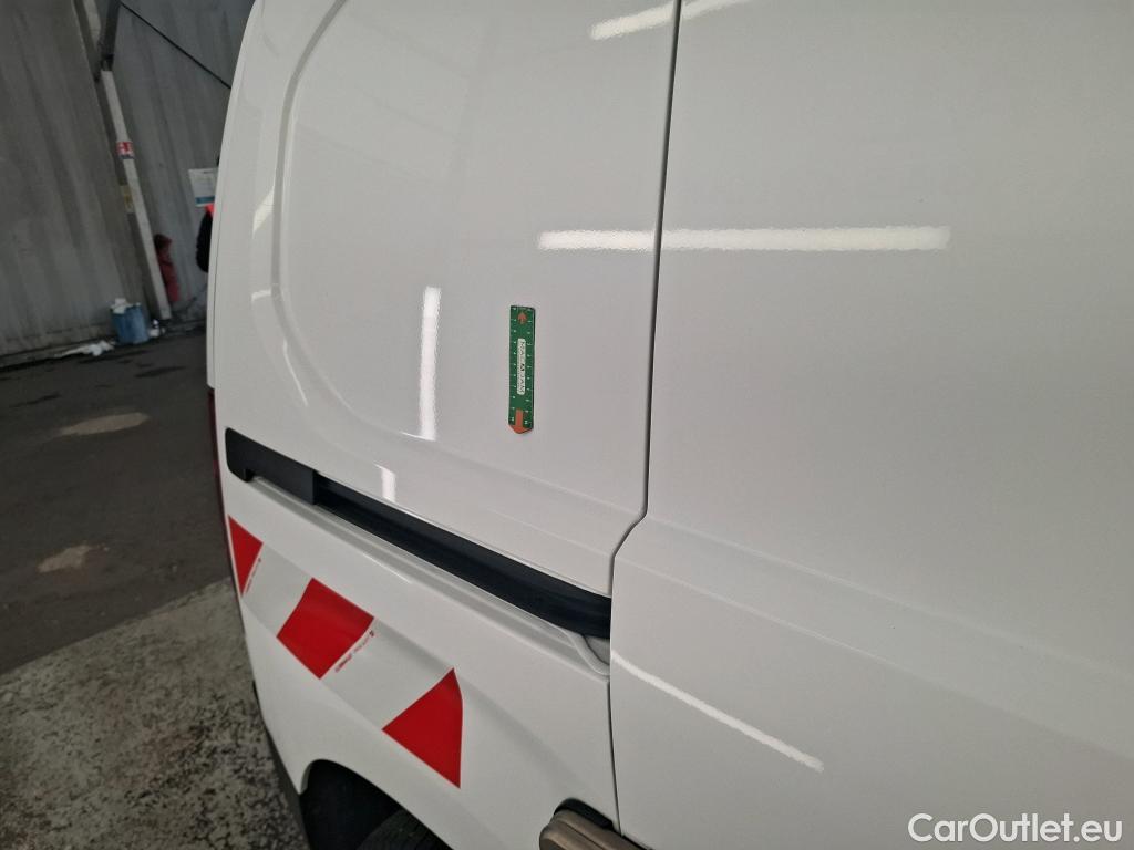  Citroen  Berlingo  Fourgon Club M 1000 1.2 PureTech 130CV BVA8 E6d #1