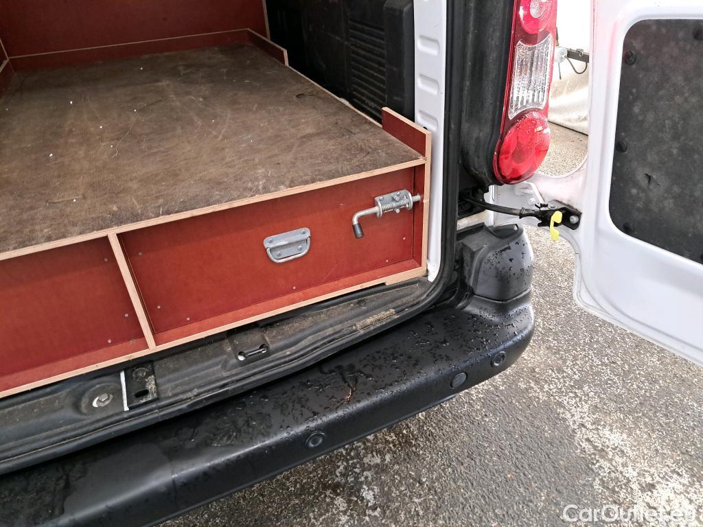  Citroen  Berlingo  Fourgon Business L1 VTI 95 ch BVM5 E6 #12