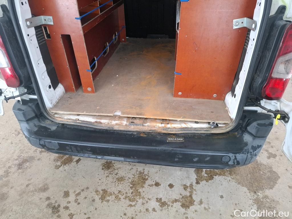  Citroen  Berlingo  Fourgon Club M 650 1.5 BlueHDi 75CV BVM5 E6dT #9