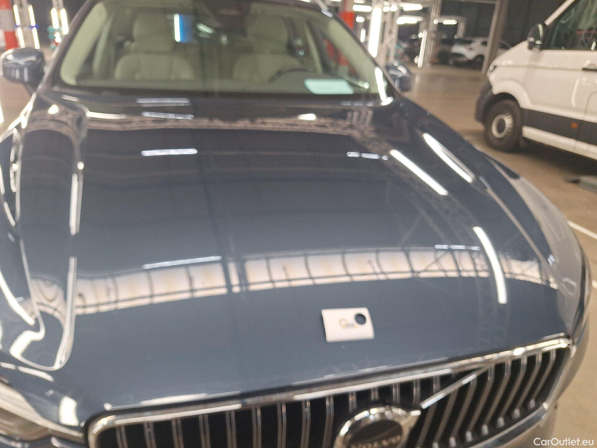  Volvo  XC60 Volvo,  FL'21 PHEV, Volvo  T6 PHEV 4x4 Plus Bright Aut. 5d #1