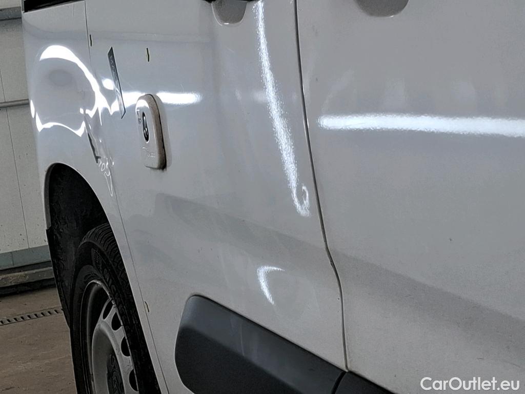  Citroen  Berlingo  Fourgon Driver M 1000 1.5 BlueHDi 100CV BVM5 E6dT #8