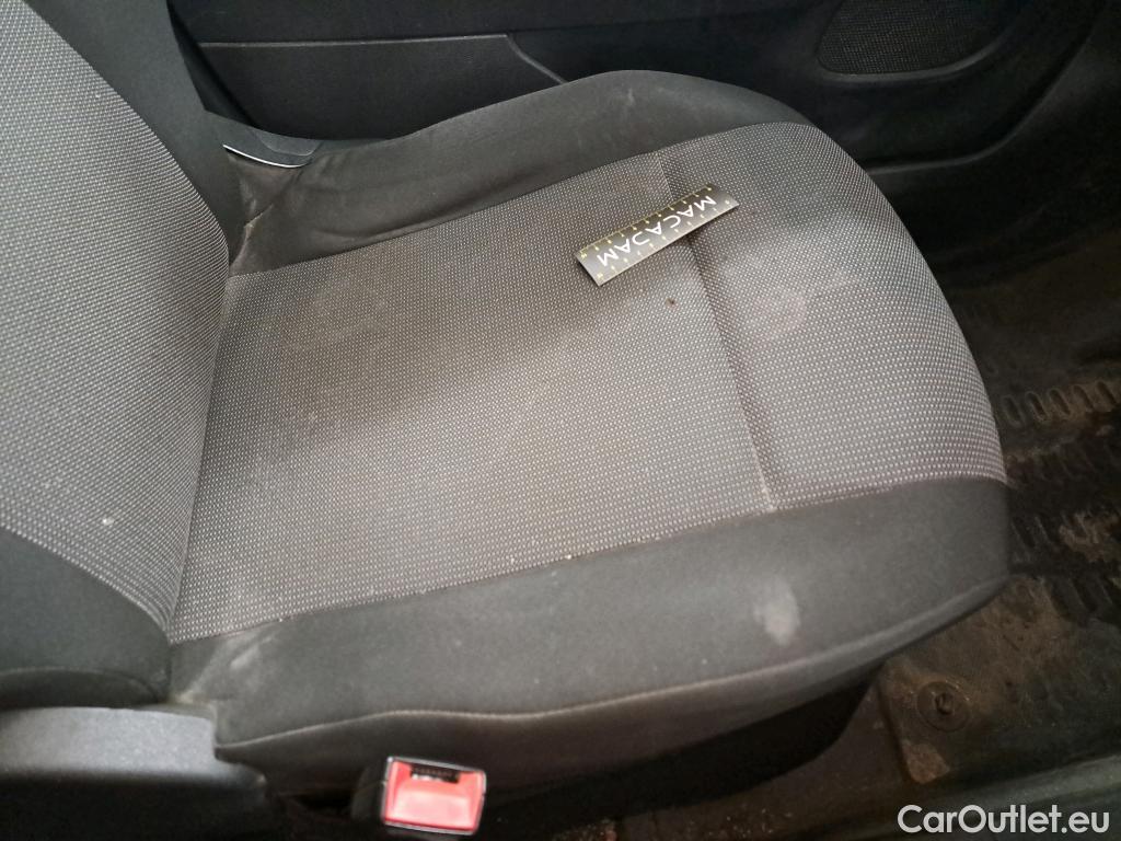  Citroen  Berlingo  Fourgon Club XL 950 1.5 BlueHDi 100CV BVM5 E6dT #2