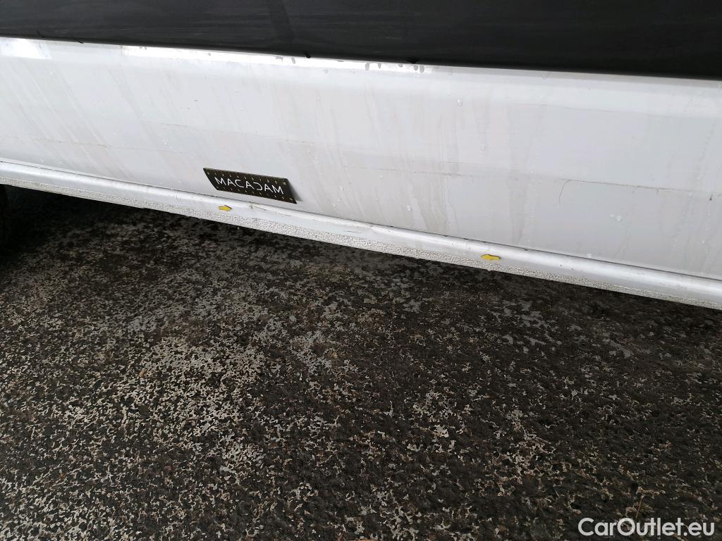  Ford  Transit FORD  Custom / 2018 / 4P / Fourgon tôlé 2.0 ECOBLUE 105 300 L1H2 TREND BUSINESS #9