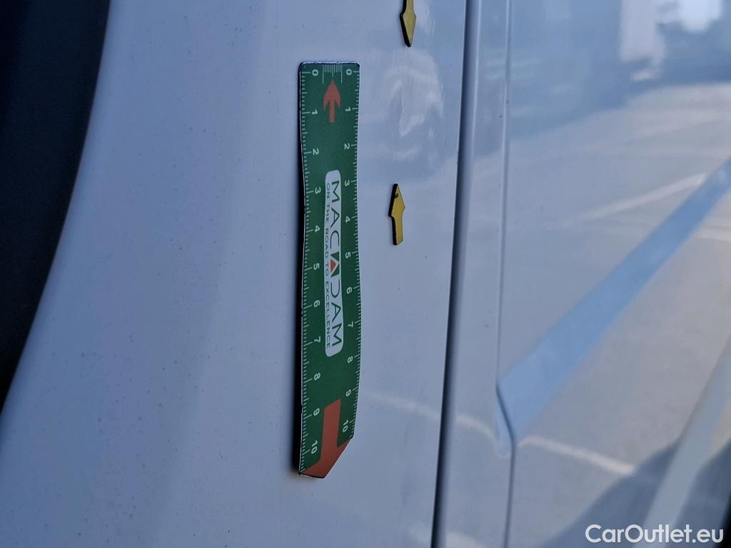  Citroen  Jumper CITROEN  / 2014 / 4P / Fourgon tôlé 4-35 L4H2 BlueHDi 165 S&S BVM6 Club #39