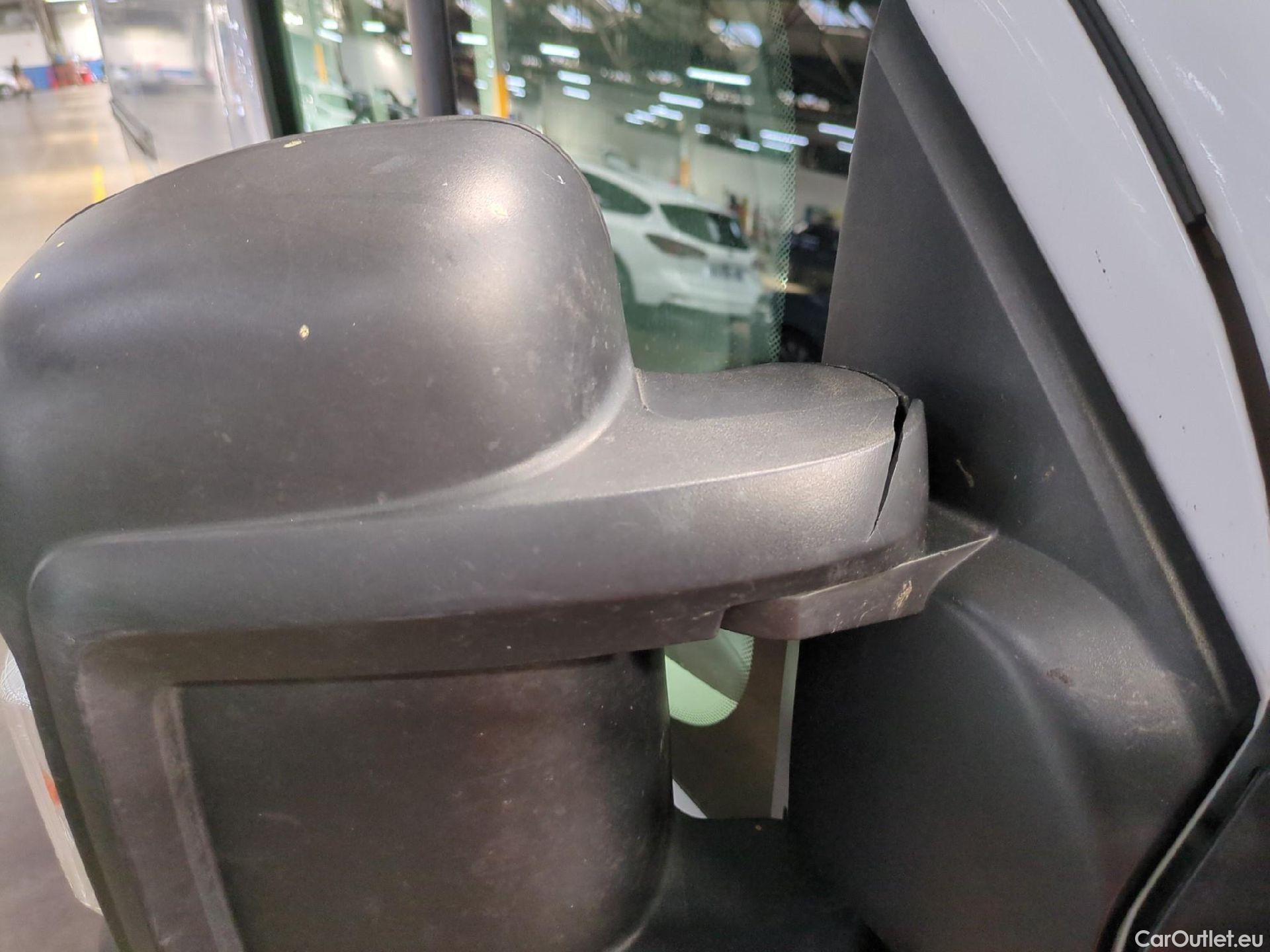  Fiat  Ducato FIAT  / 2014 / 4P / Fourgon tôlé 2.3 Multijet 120 3.0 M H2 Business #17