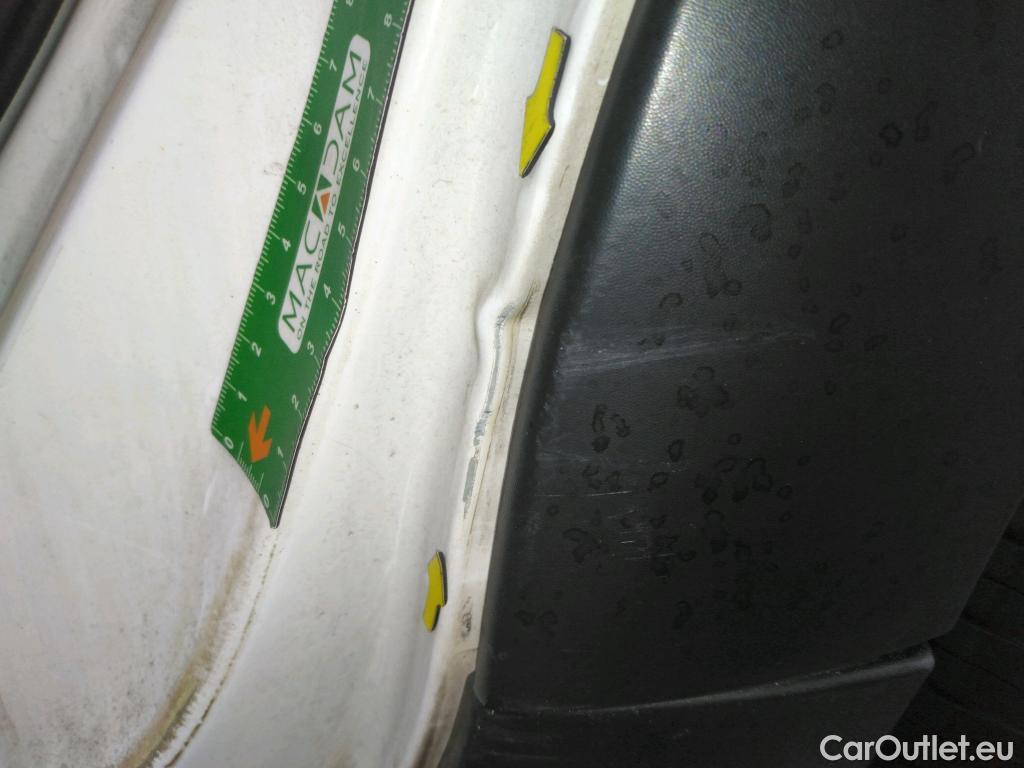  Citroen  C3  Société Feel Nav 1.5 BlueHDI 100CV BVM5 E6dT #12