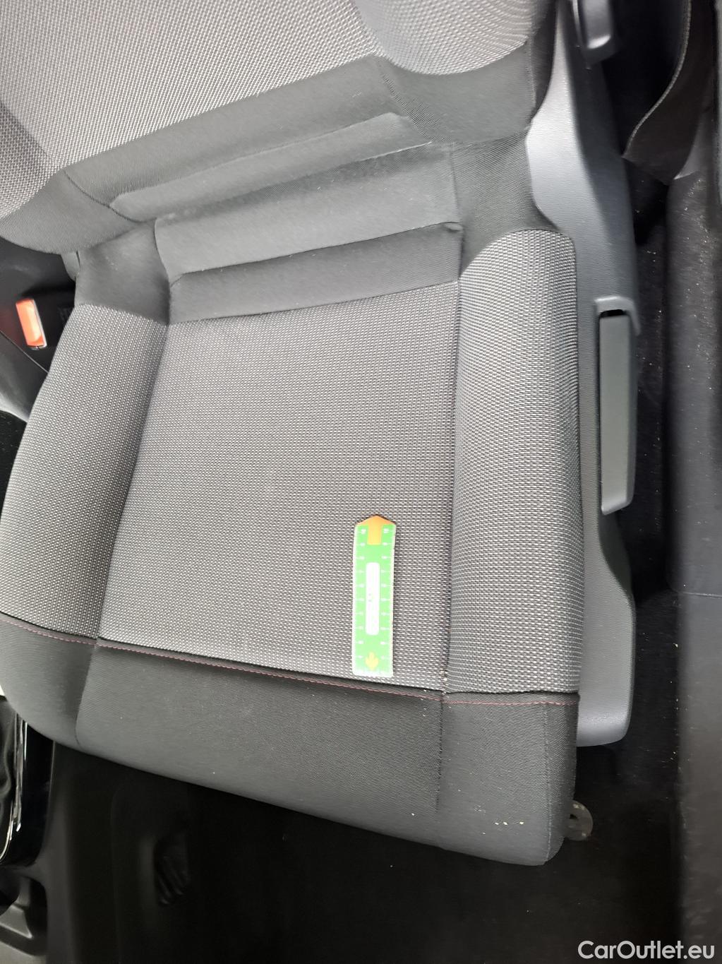  Citroen  C4 Cactus  Feel Nav Société 1.5 BlueHDi 100CV BVM6 E6d #25