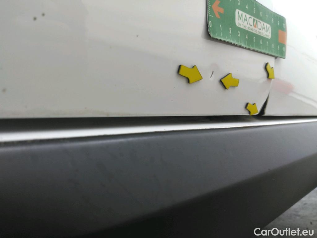  Citroen  C3  Société Feel Nav 1.5 BlueHDI 100CV BVM5 E6dT #16