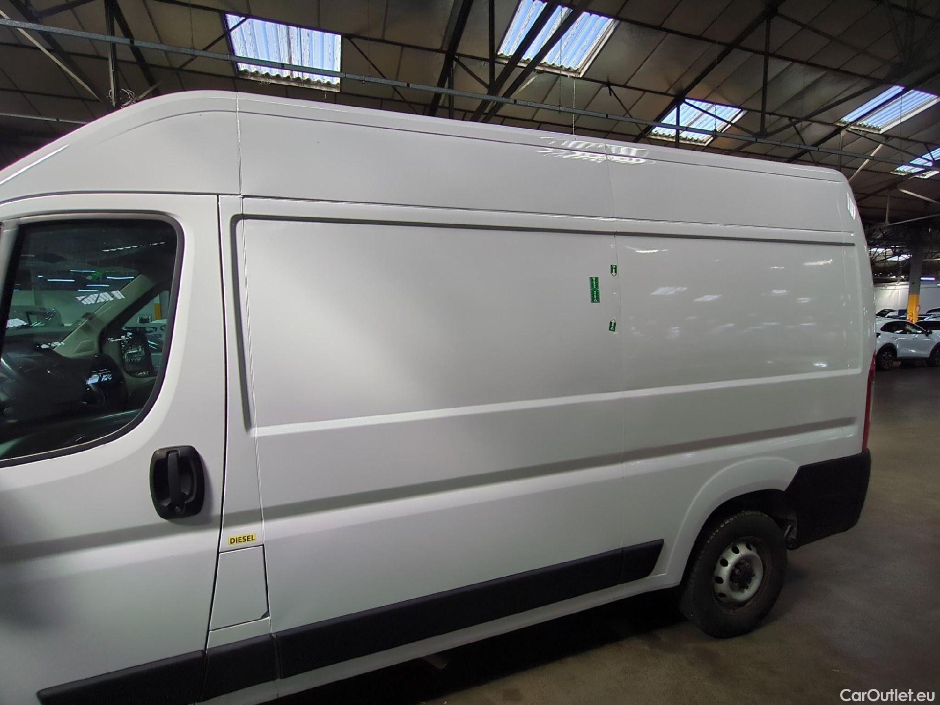  Fiat  Ducato FIAT  / 2014 / 4P / Fourgon tôlé 2.3 Multijet 120 3.0 M H2 Business #22