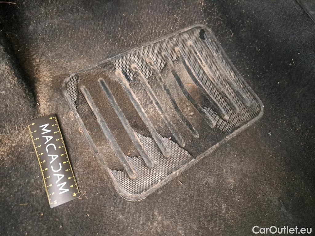  Citroen  C3  Société Feel 1.5 BlueHDI 100CV BVM5 E6dT #2