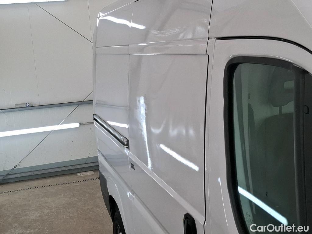  Fiat  Ducato FIAT   2014  4P  Fourgon tôlé H3Power 120 30 M H2 Pack #67