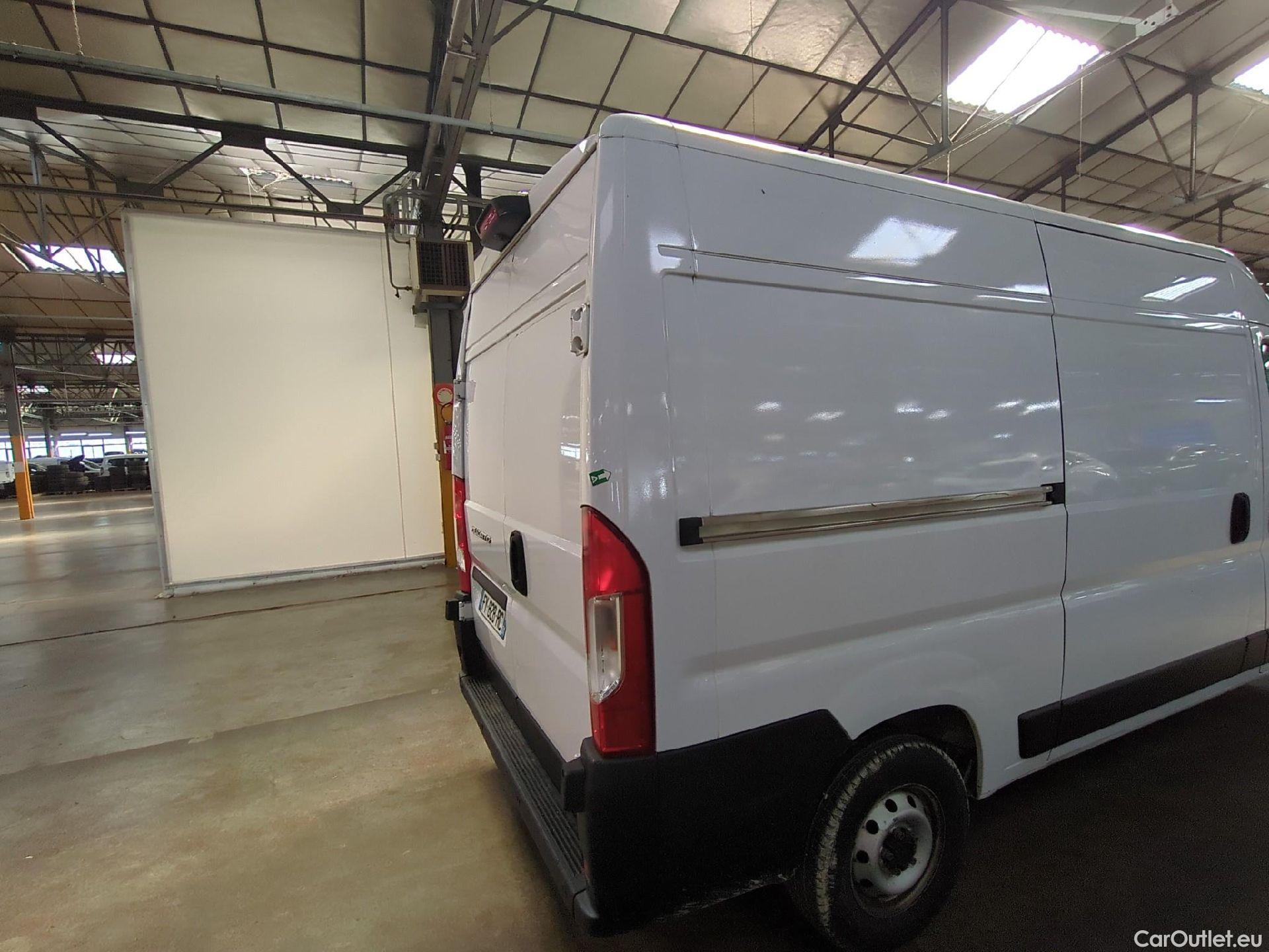  Fiat  Ducato FIAT  / 2014 / 4P / Fourgon tôlé 2.3 Multijet 120 3.0 M H2 Business #40
