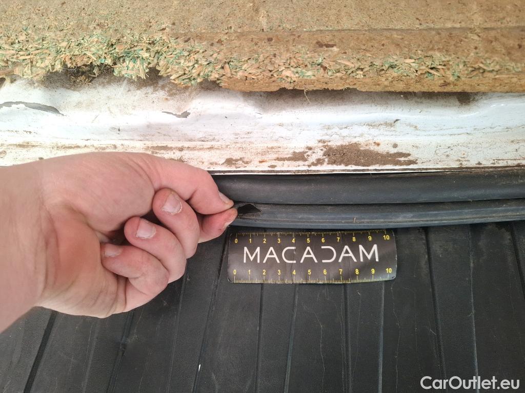  Ford  Transit  Fourgon TTS 310 L3 Trend #77