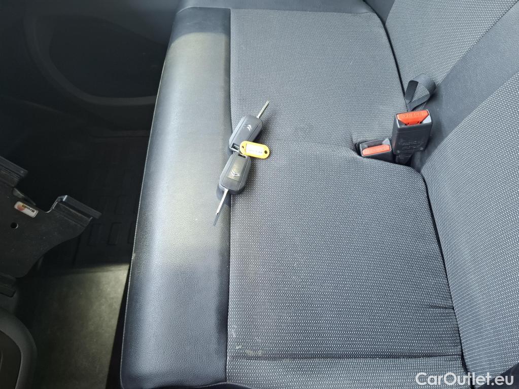  Citroen  Jumpy  Fourgon Club XL 2.0 BlueHDi 145CV BVM6 E6d #38