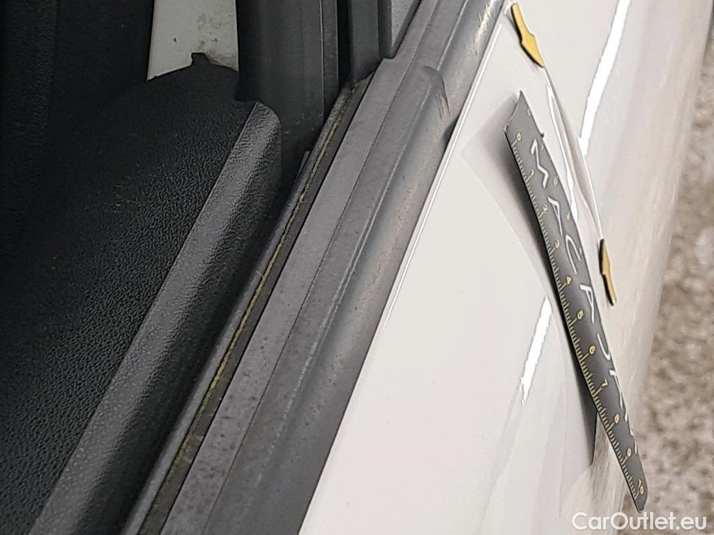  Citroen  C3  Société Feel 1.5 BlueHDI 100CV BVM5 E6dT #10