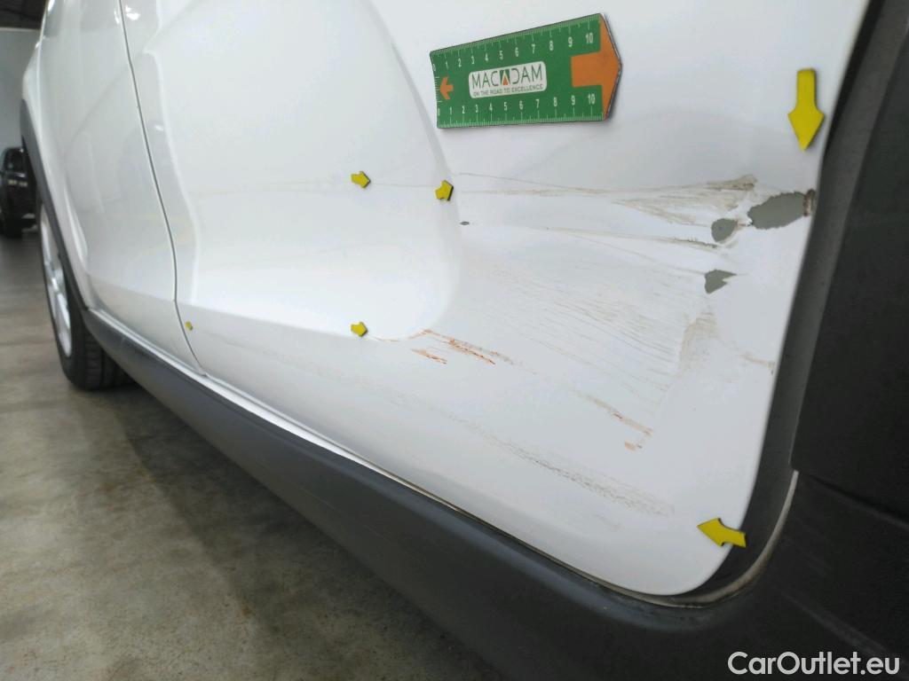  Citroen  C3  Société Feel Nav 1.5 BlueHDI 100CV BVM5 E6dT #3