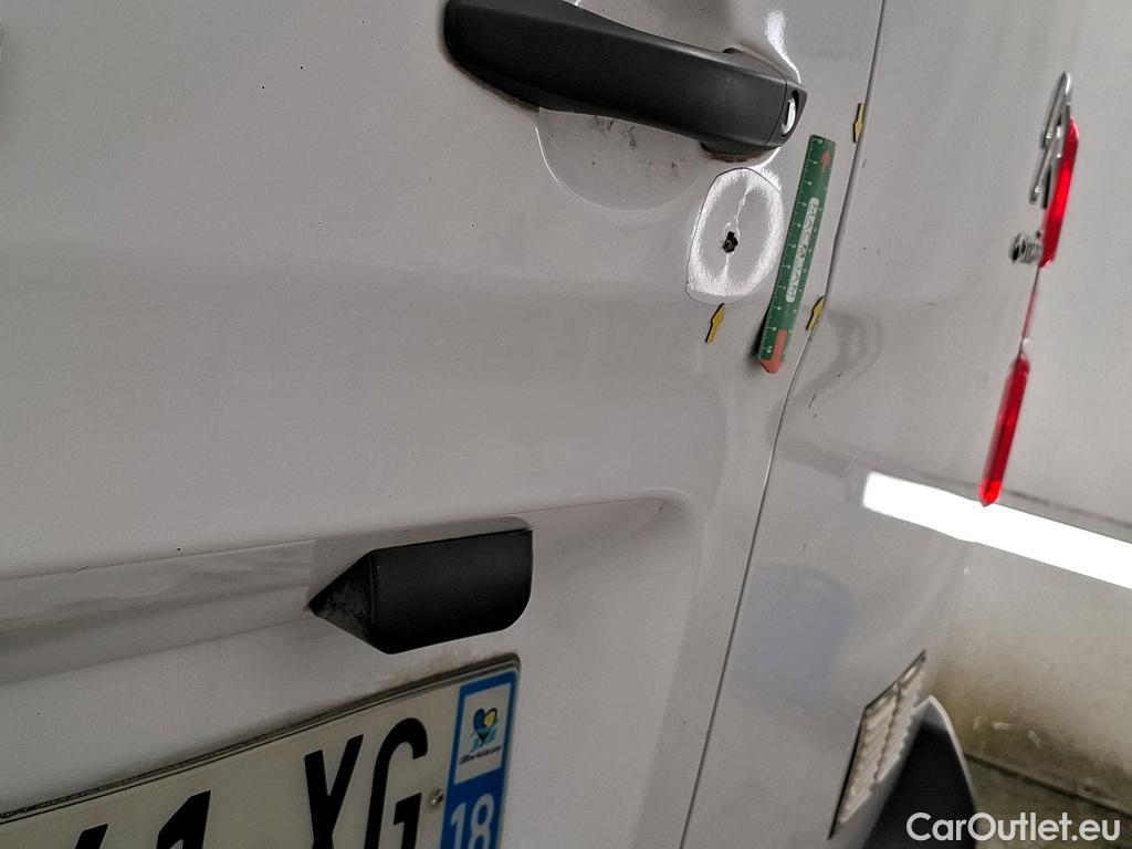  Citroen  Jumpy  Fourgon Club M 1.5 BlueHDi 100CV BVM6 E6d #19