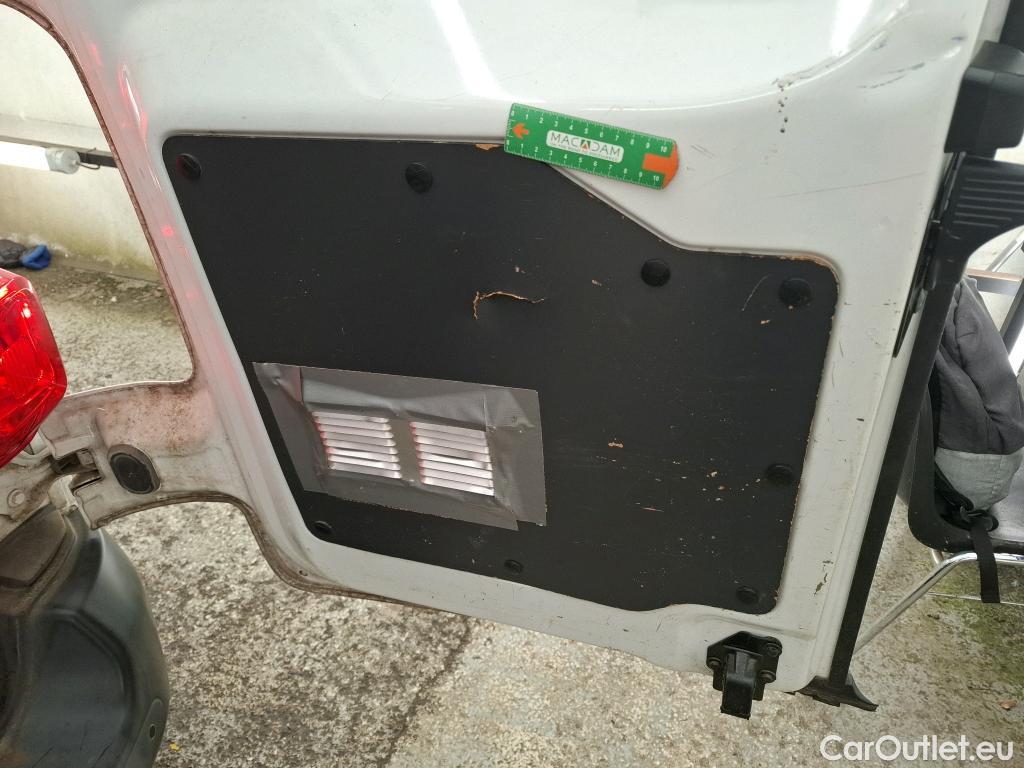  Citroen  Jumpy  Fourgon Club M 1.5 BlueHDi 100CV BVM6 E6d #24