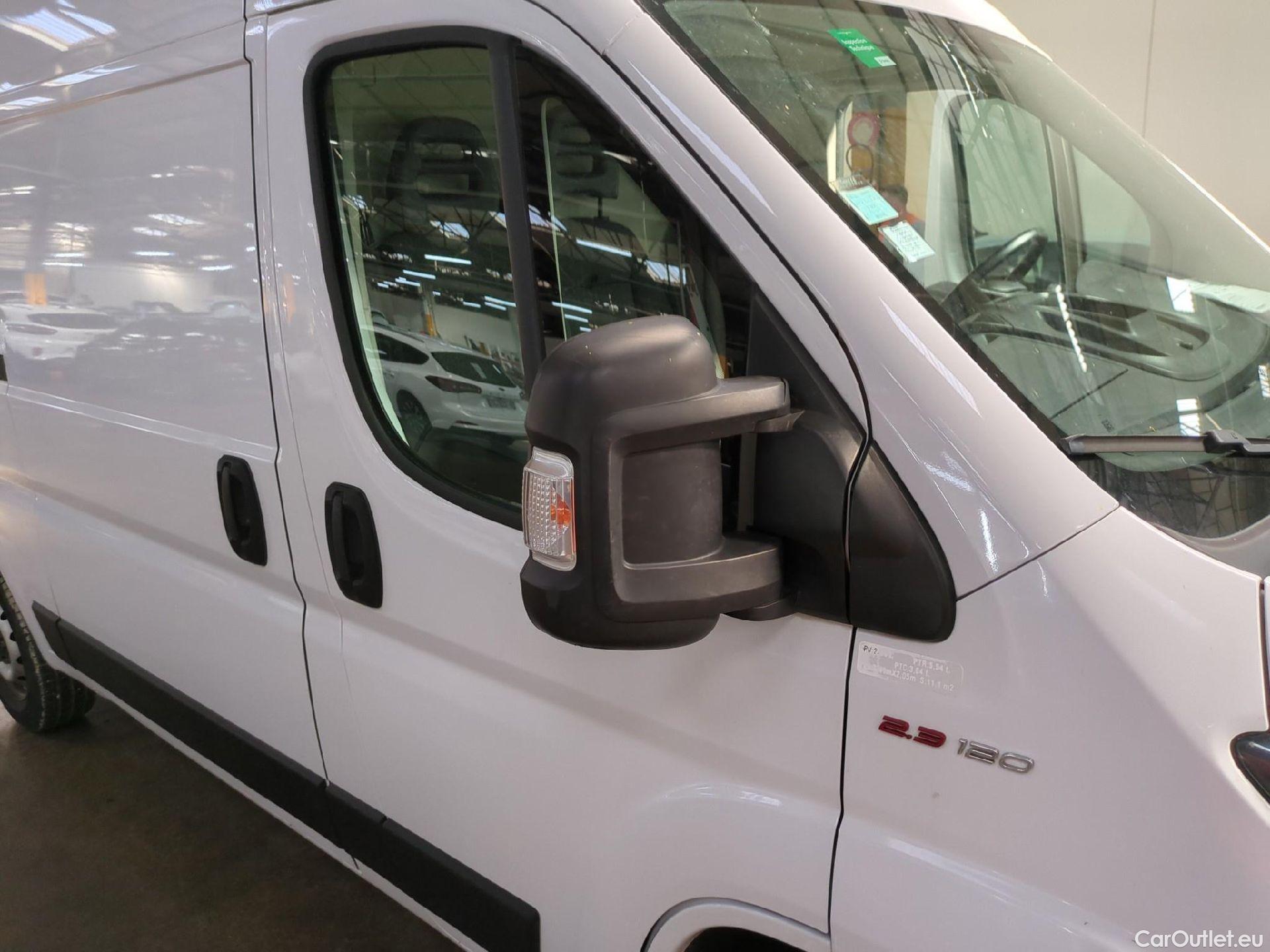  Fiat  Ducato FIAT  / 2014 / 4P / Fourgon tôlé 2.3 Multijet 120 3.0 M H2 Business #18