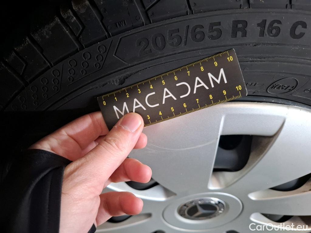  Mercedes  Vito MERCEDES-BENZ  Compact / 2020 / 4P / Fourgon tôlé 116 CDI Fourgon CP SELECT #9