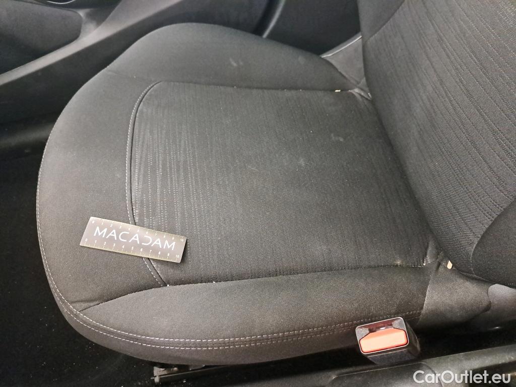  Peugeot  208  Affaire Premium 1.5 HDi 100CV BVM5 E6dT #30