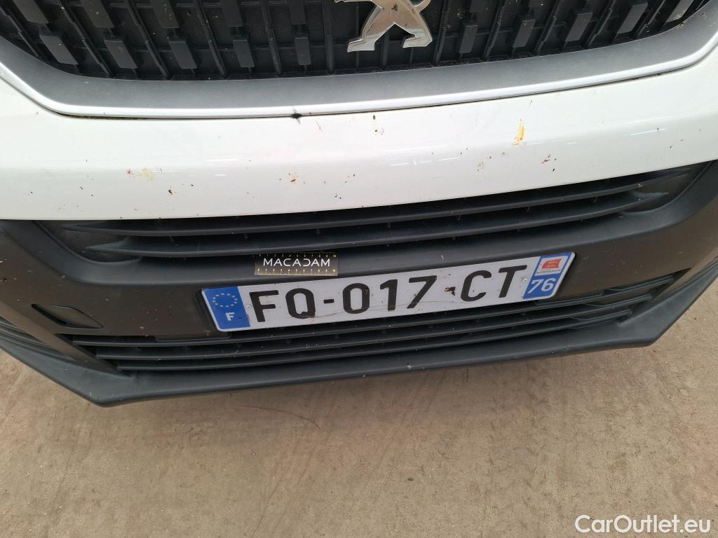  Peugeot  Expert PEUGEOT  / 2016 / 4P / Fourgon tôlé 1.5 BLUEHDI 120 S&S STANDARD PREMIUM #50