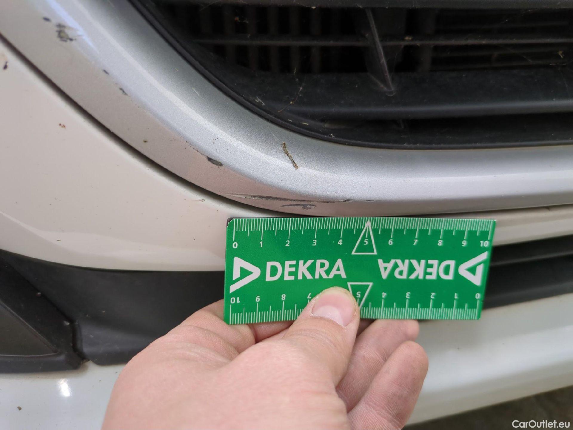  Peugeot  208  Affaire Premium 1.6 HDi 75CV BVM5 E6 #46