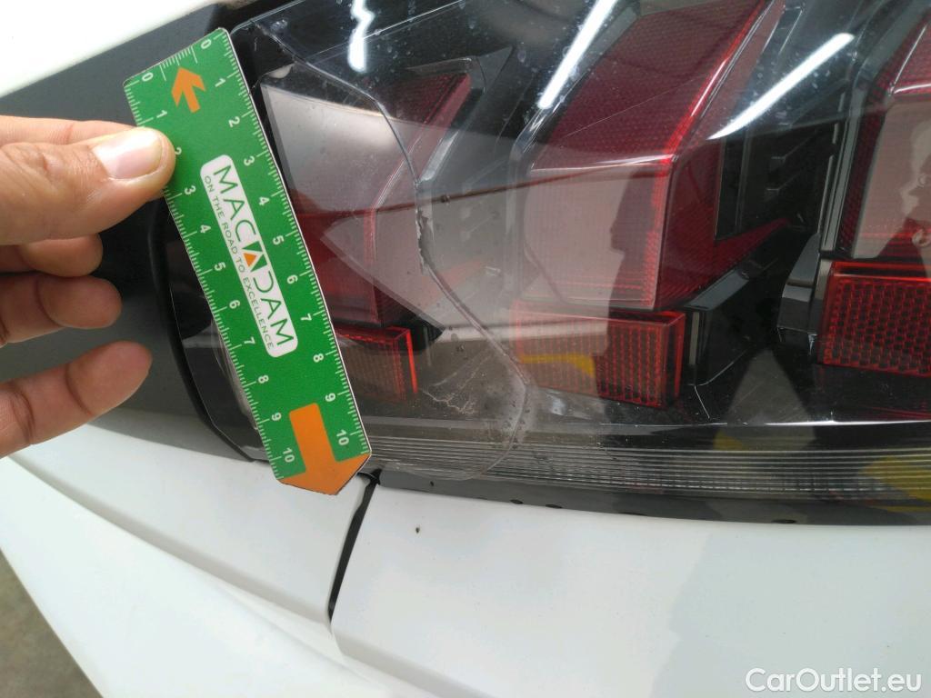  Peugeot  208  Premium 1.5 HDi 100CV BVM6 E6d #2