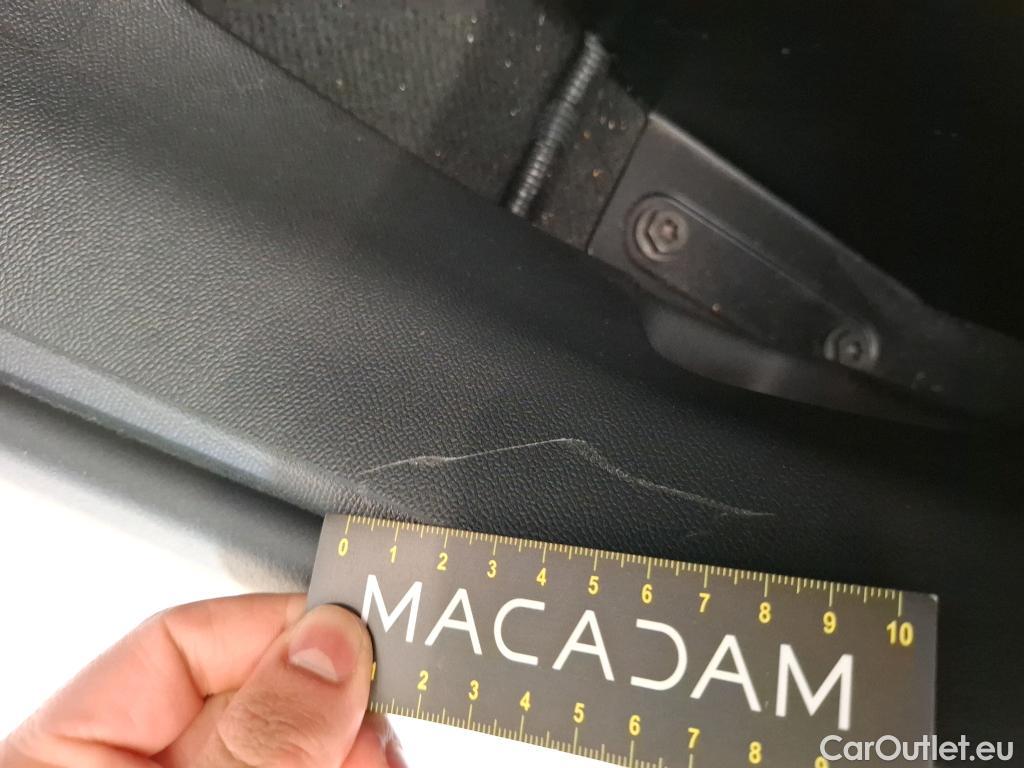  Peugeot  208  Premium 1.2 PureTech 75CV BVM5 E6d #24