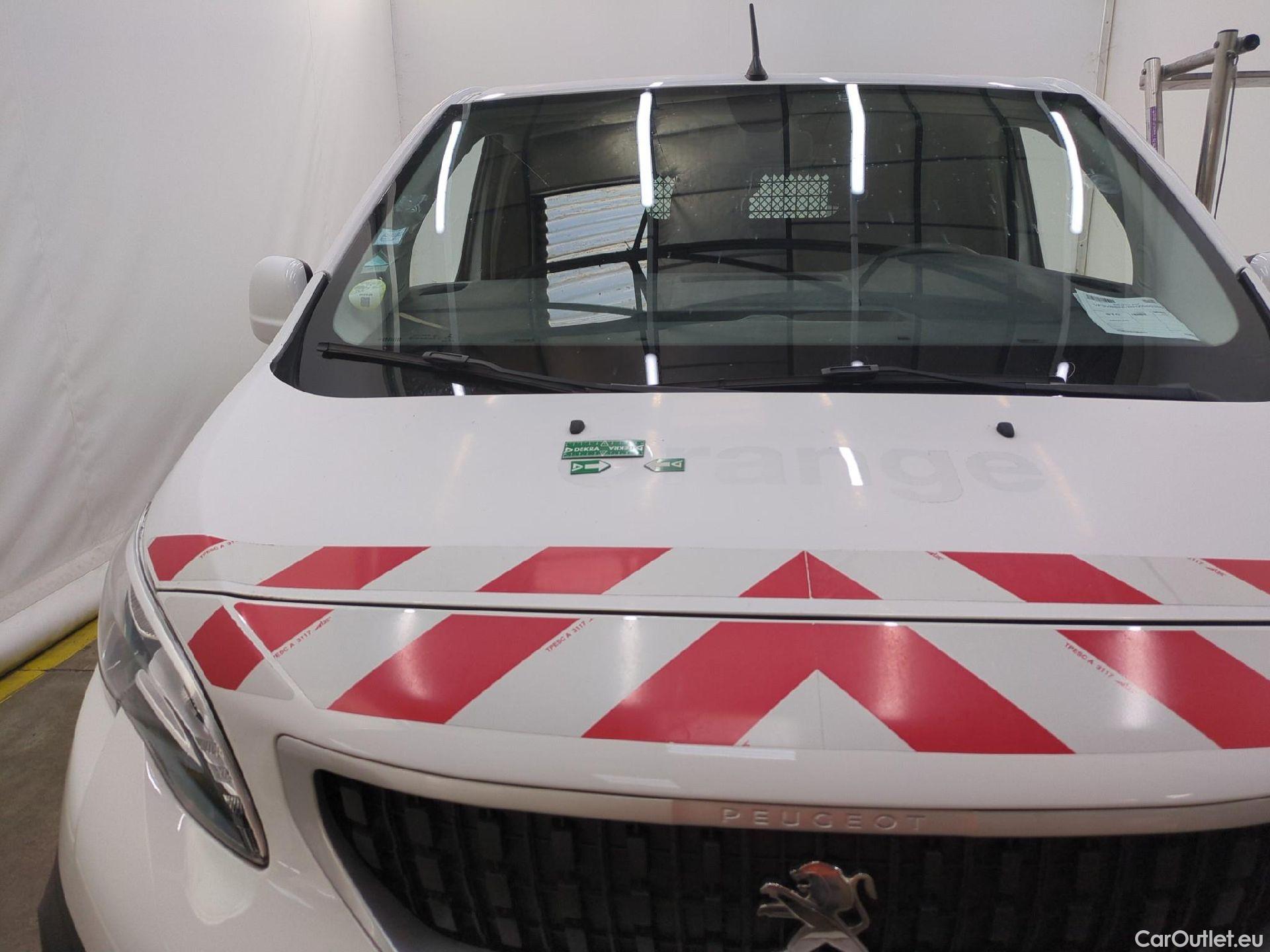  Peugeot  Expert  Fourgon Premium Pack Standard 1.6 HDi 95CV BVM5 E6 #51