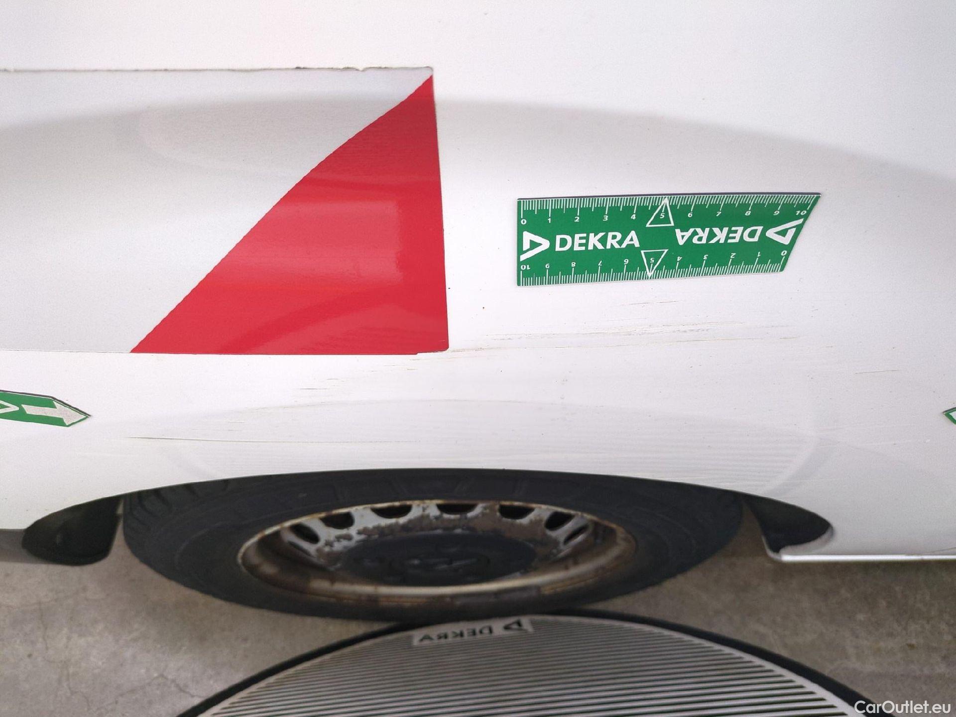  Peugeot  Expert  Fourgon Premium Pack Standard 1.6 HDi 95CV BVM5 E6 #30