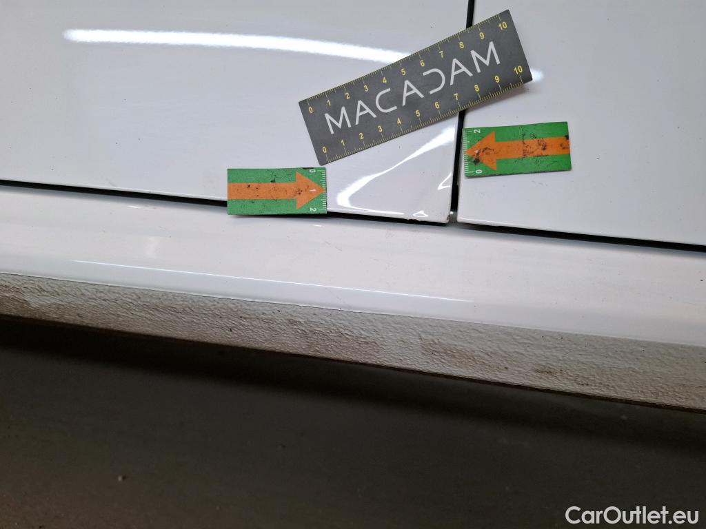  Peugeot  208  Premium 1.2 PureTech 75CV BVM5 E6d #16