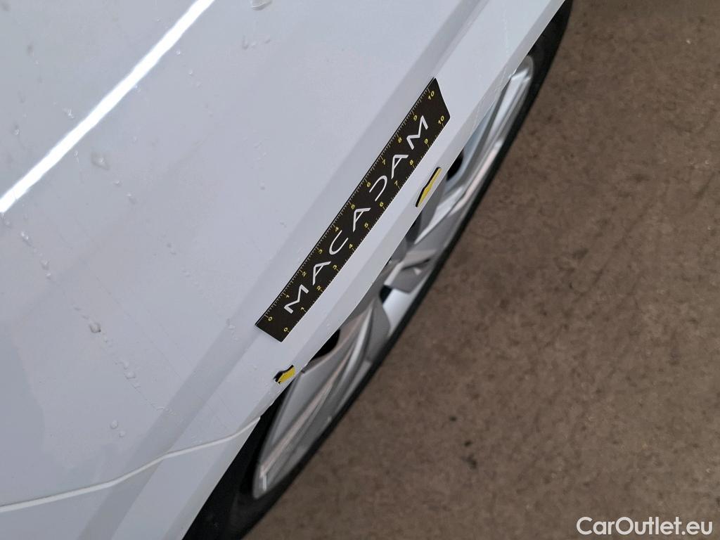  Peugeot  208  Premium 1.2 PureTech 75CV BVM5 E6d #5