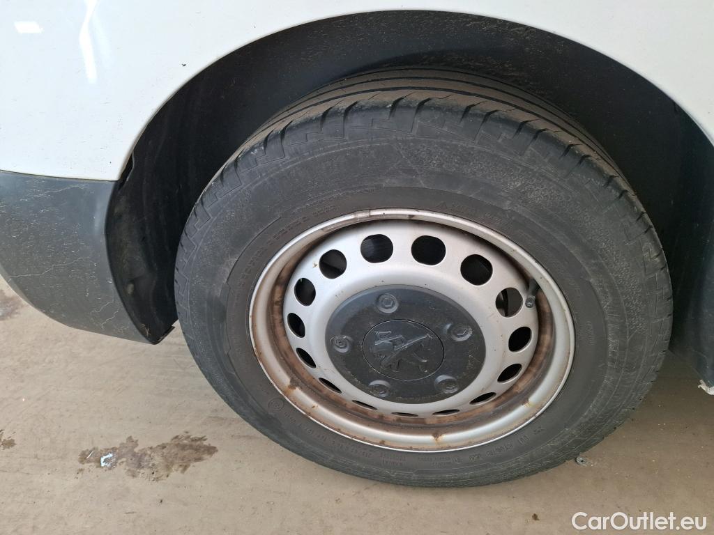  Peugeot  Expert PEUGEOT  / 2016 / 4P / Fourgon tôlé 1.5 BLUEHDI 120 S&S STANDARD PREMIUM #26