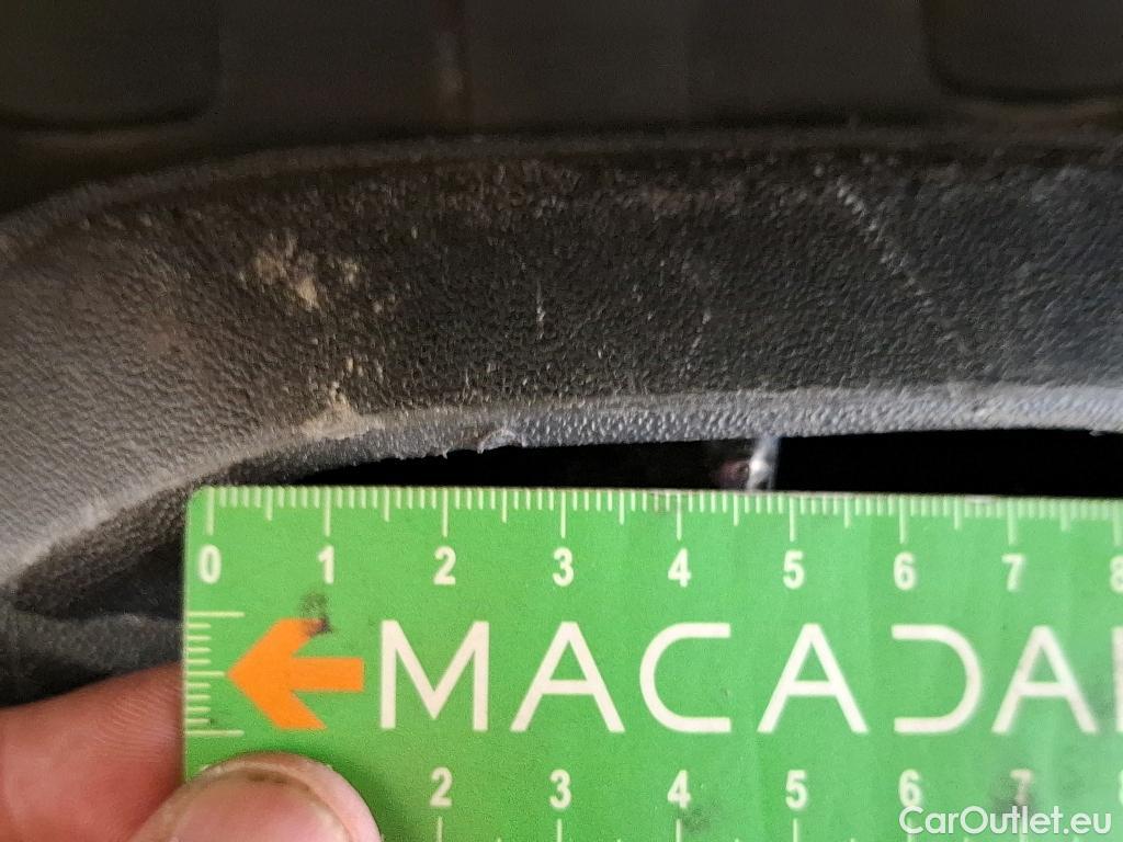  Peugeot  208  Affaire Premium Pack 1.5 HDi 100CV BVM5 E6dT #50