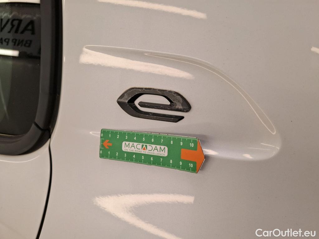  Peugeot  208  (e-) Active Business R 50kWh BVA / TRANSFO VP/VF #9