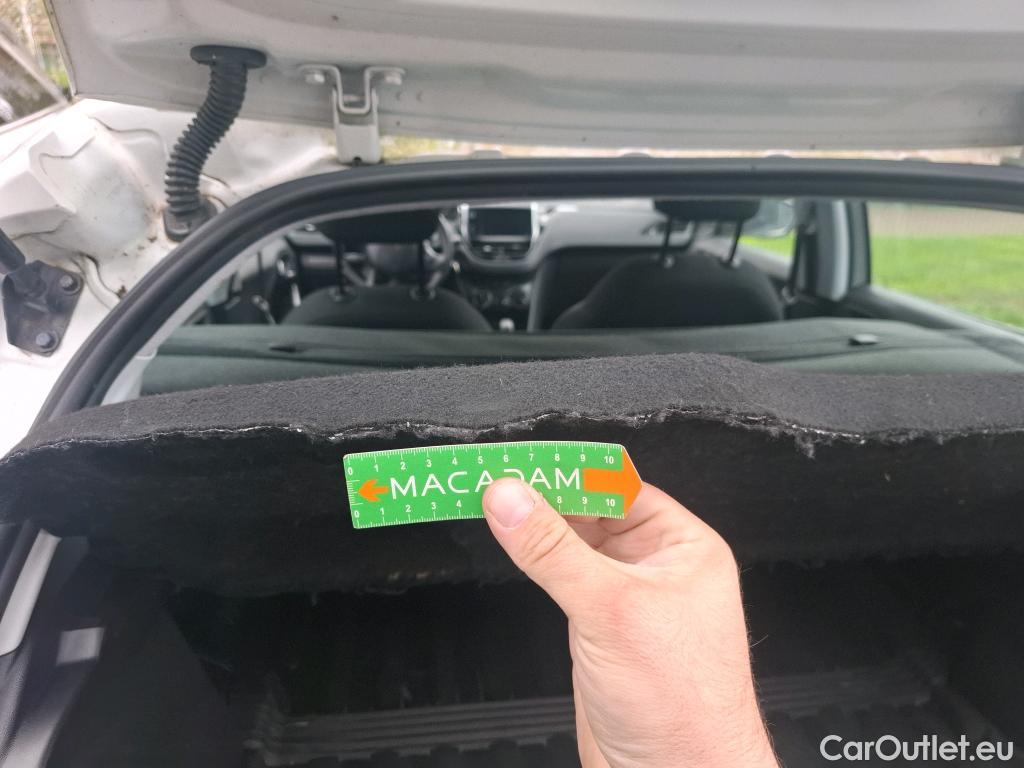  Peugeot  208  Affaire Premium 1.5 HDi 100CV BVM5 E6dT #26