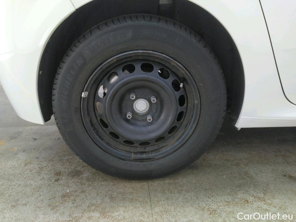  Peugeot  208  Premium 1.5 HDi 100CV BVM6 E6d #31