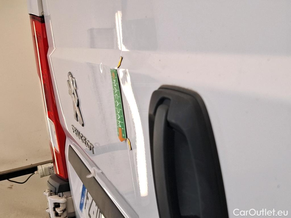  Peugeot  Boxer PEUGEOT  / 2014 / 4P / Fourgon tôlé BlueHDi 120 S&S ASPHALT 330 L2H2 #6