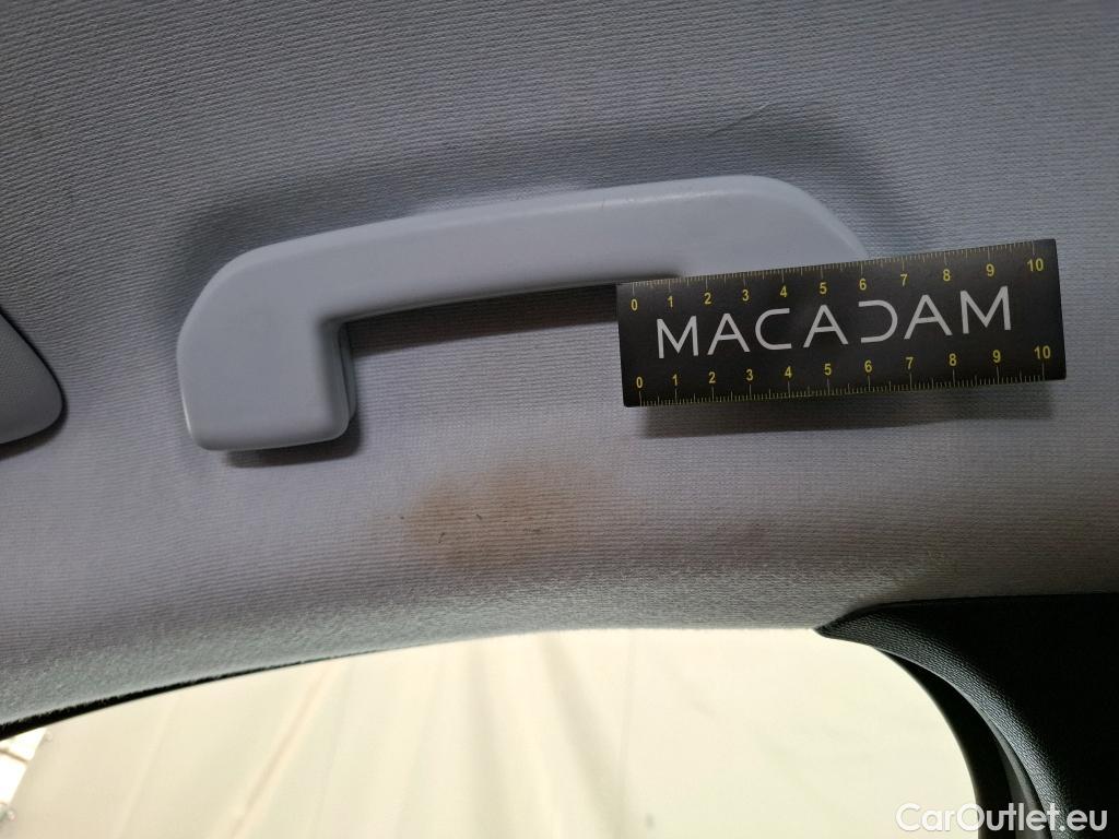  Peugeot  208  Premium 1.2 PureTech 75CV BVM5 E6d #32