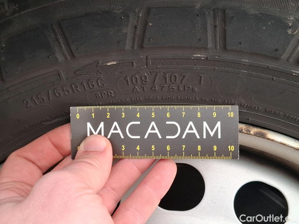  Peugeot  Expert PEUGEOT  / 2016 / 4P / Fourgon tôlé 1.5 BLUEHDI 120 S&S STANDARD PREMIUM #34