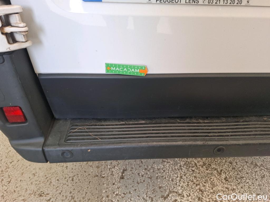  Peugeot  Boxer PEUGEOT  / 2014 / 4P / Fourgon tôlé BlueHDi 120 S&S ASPHALT 330 L2H2 #13