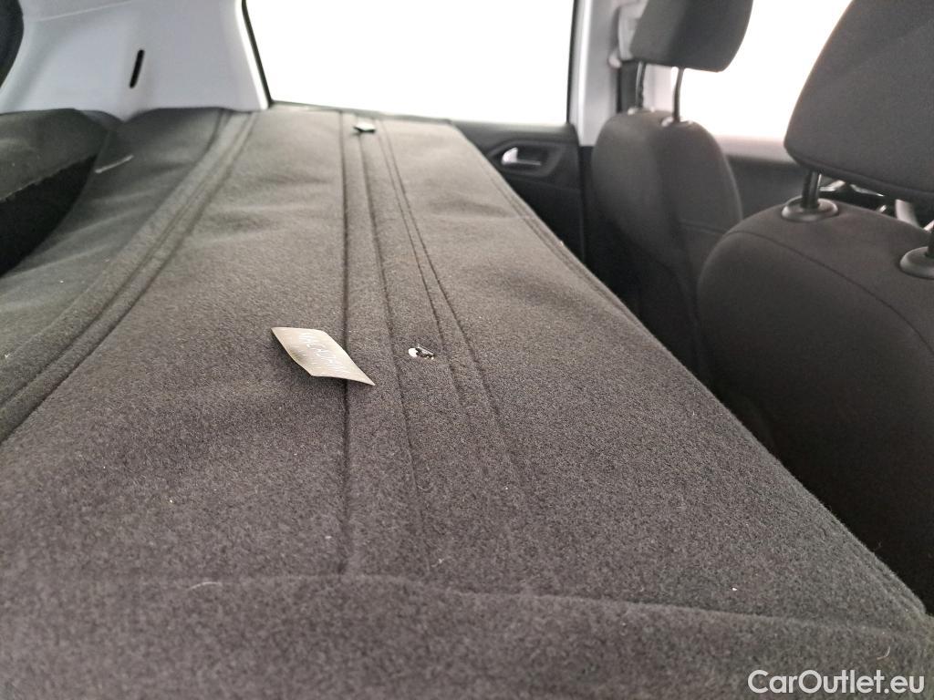  Peugeot  208  Affaire Premium 1.5 HDi 100CV BVM5 E6dT #25