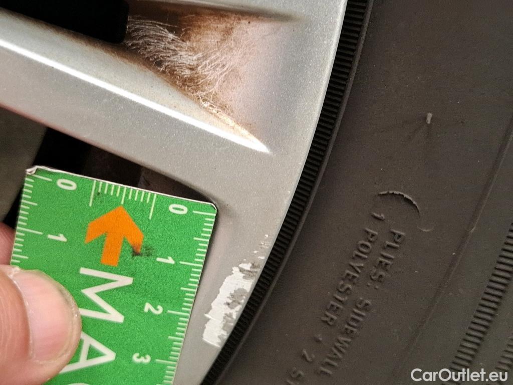  Peugeot  208  Affaire Premium Pack 1.5 HDi 100CV BVM5 E6dT #33