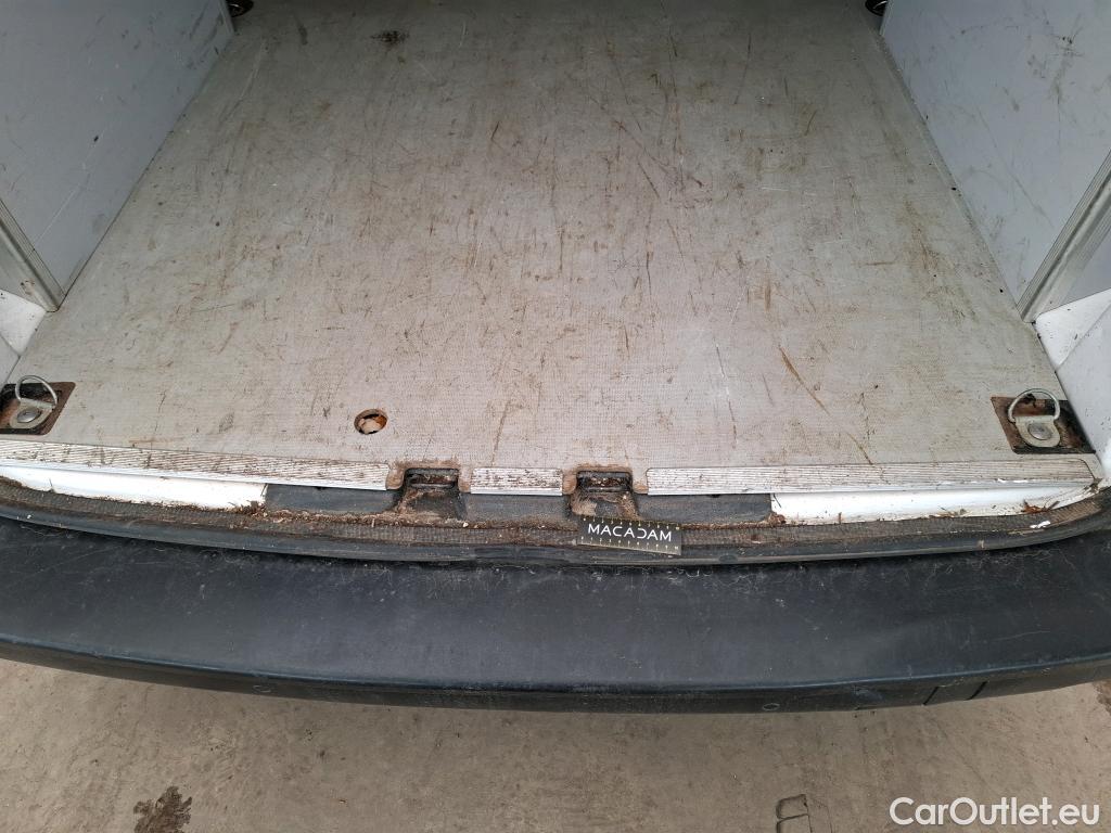  Peugeot  Expert PEUGEOT  / 2016 / 4P / Fourgon tôlé 1.5 BLUEHDI 120 S&S STANDARD PREMIUM #37