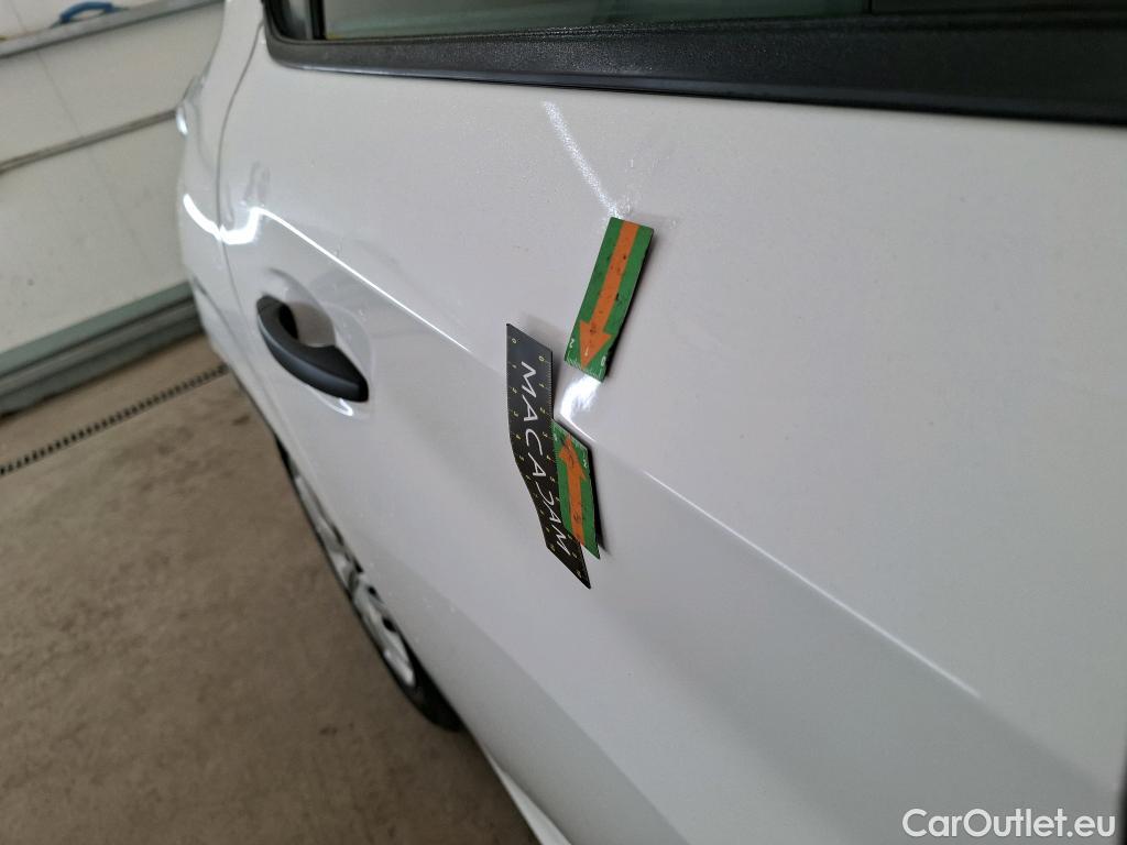  Peugeot  208  Premium 1.2 PureTech 75CV BVM5 E6d #42