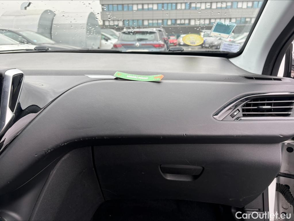  Peugeot  208  Affaire Premium 1.5 HDi 100CV BVM5 E6dT #4